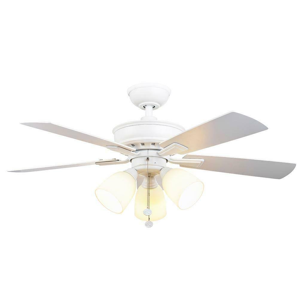 Hampton Bay 68142 Vaurgas 44 in. LED Matte White Ceiling Fan - Product image 1